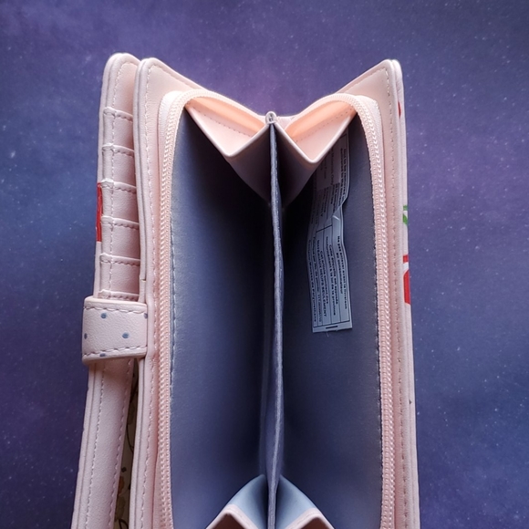 Sold - Picture 3 of 8